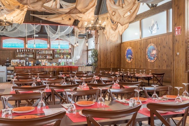 Restaurant 'pirate's tavern' Magic Tropical Splash Aparthotel Finestrat